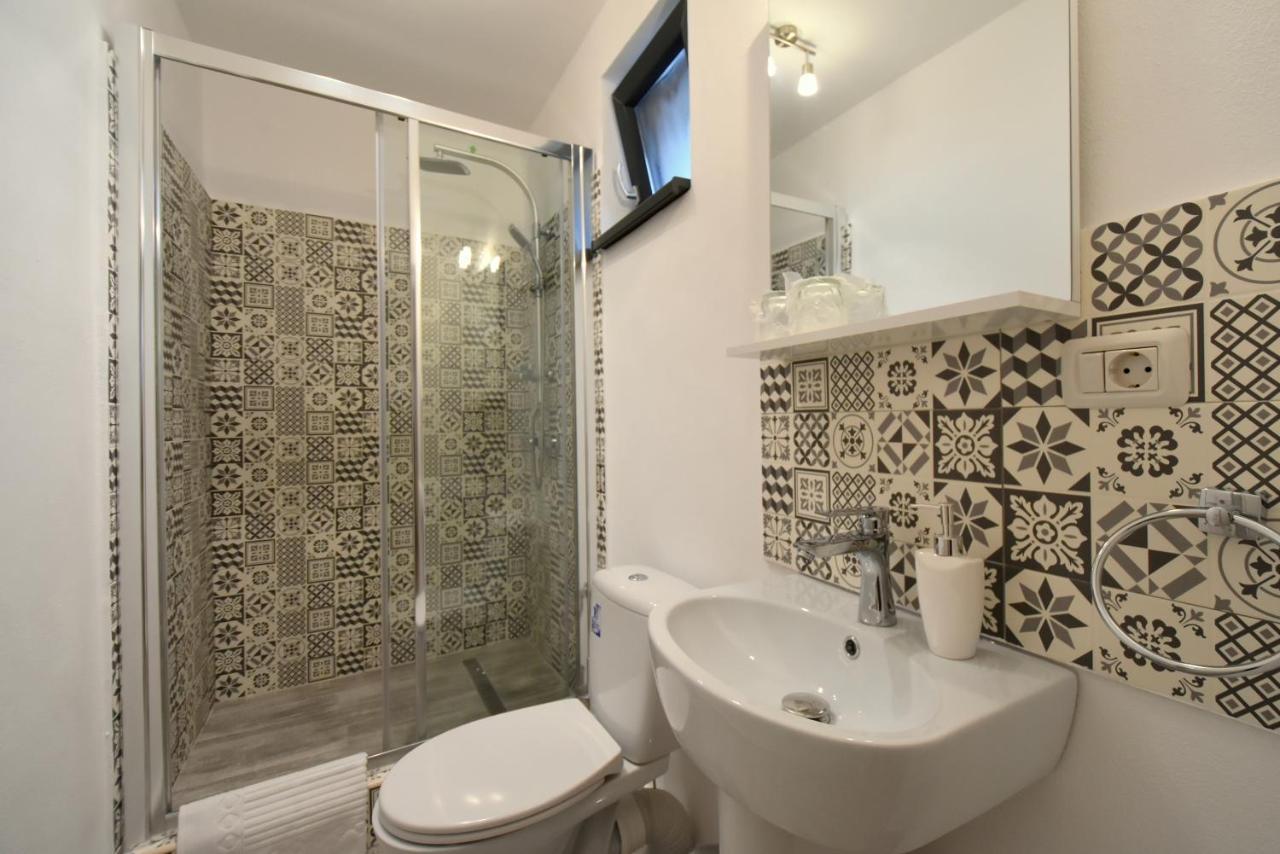 Neferprod Apartments - Is - Cam 06 تيميشورا المظهر الخارجي الصورة
